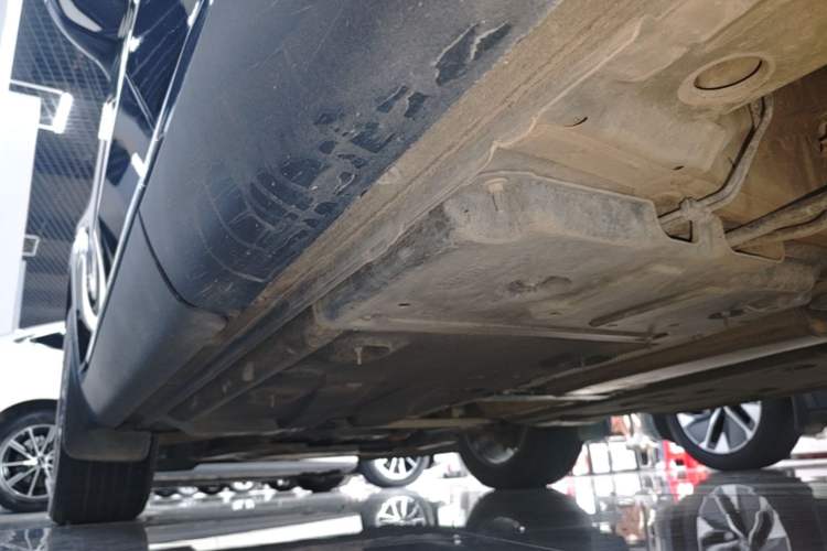 Used Buick Envision 2022 Facelift Encore S 552T Two-Wheel-Drive Luxury Model Left Side Sill