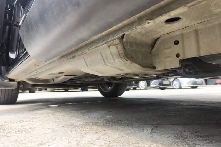 Used Buick Envision 2022 Encore Plus 652T Five-Seat Luxury Model Left Side Sill