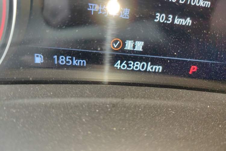 Used Buick Envision 2022 Encore Plus 652T Five-Seat Luxury Model Odometer Close Up