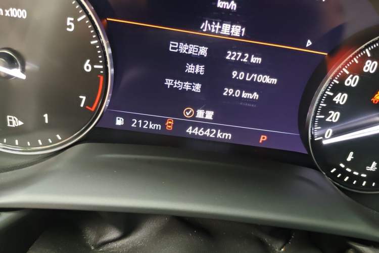 Used Buick Envision 2022 Encore S 552T Two-Wheel-Drive Luxury Model Odometer Close Up