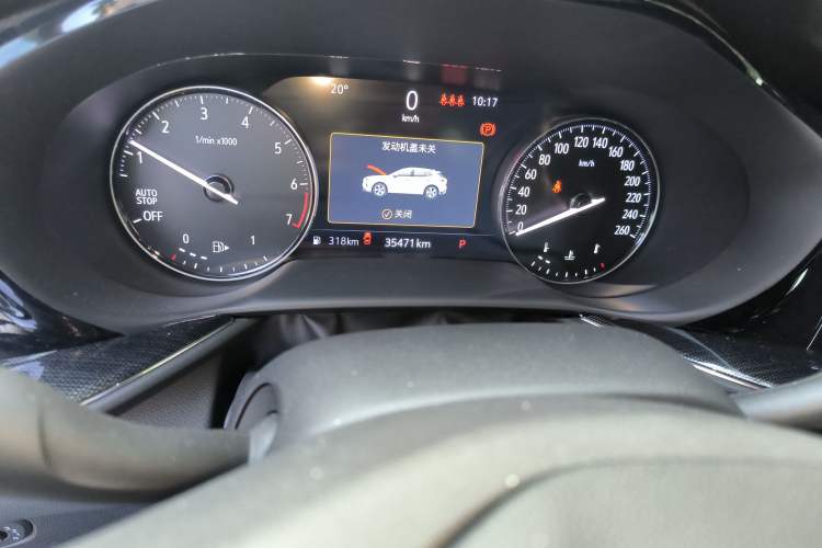 Used Buick Envision 2022 Facelift Encore S 652T Two-Wheel-Drive Luxury Model Odometer Close Up