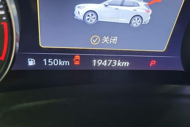 Used Buick Envision 2022 Encore Plus 652T Five-Seat Luxury Model Odometer Close Up