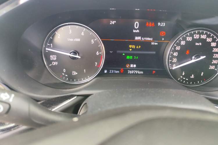 Used Buick Envision 2022 Encore S 552T Two-Wheel-Drive Luxury Model Odometer Close Up