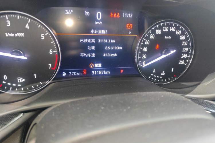 Used Buick Envision 2022 Facelift Encore S 552T Two-Wheel-Drive Luxury Model Odometer Close Up
