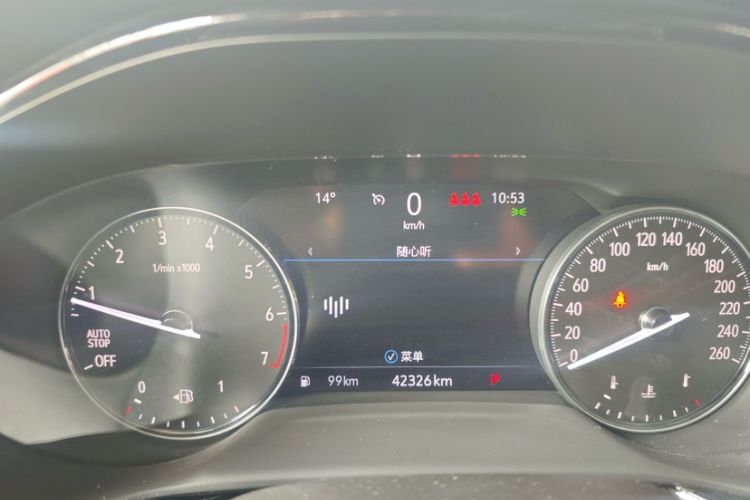 Used Buick Envision 2022 Encore Plus 652T Five-Seat Luxury Model Odometer Close Up