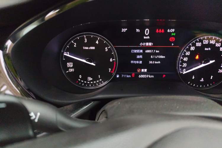 Used Buick Envision 2022 Encore S 652T Two-Wheel Drive Elite Model Odometer Close Up