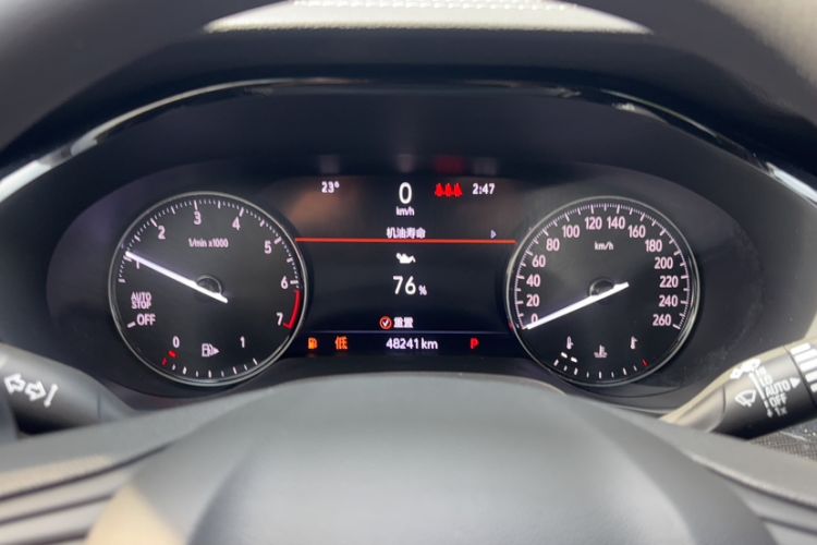 Used Buick Envision 2022 Encore S 652T Two-Wheel Drive Elite Model Odometer Close Up