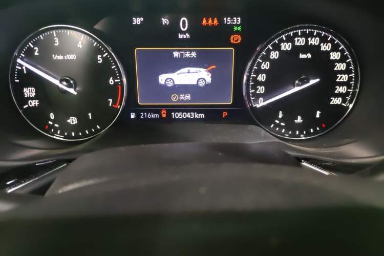 Used Buick Envision 2022 Encore Plus 652T Five-Seat Luxury Model Odometer Close Up