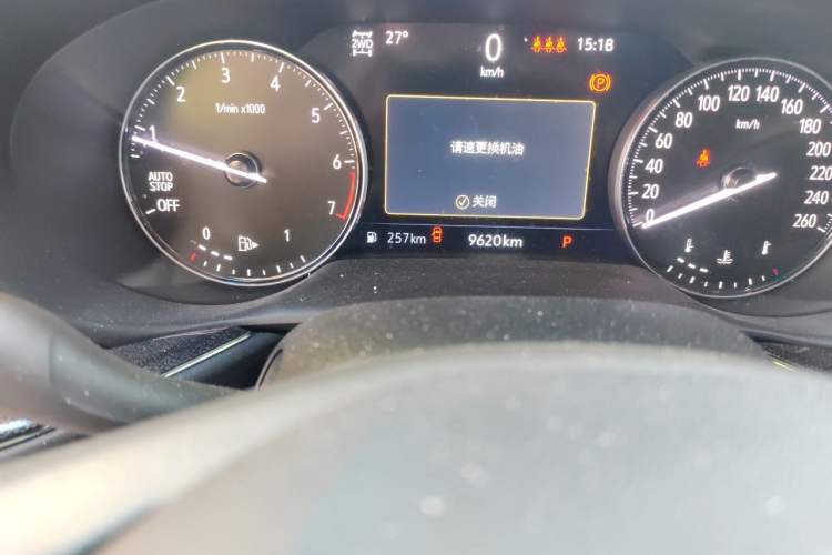 Used Buick Envision 2022 Facelift Encore S GS 4x4 Sport Edition Odometer Close Up