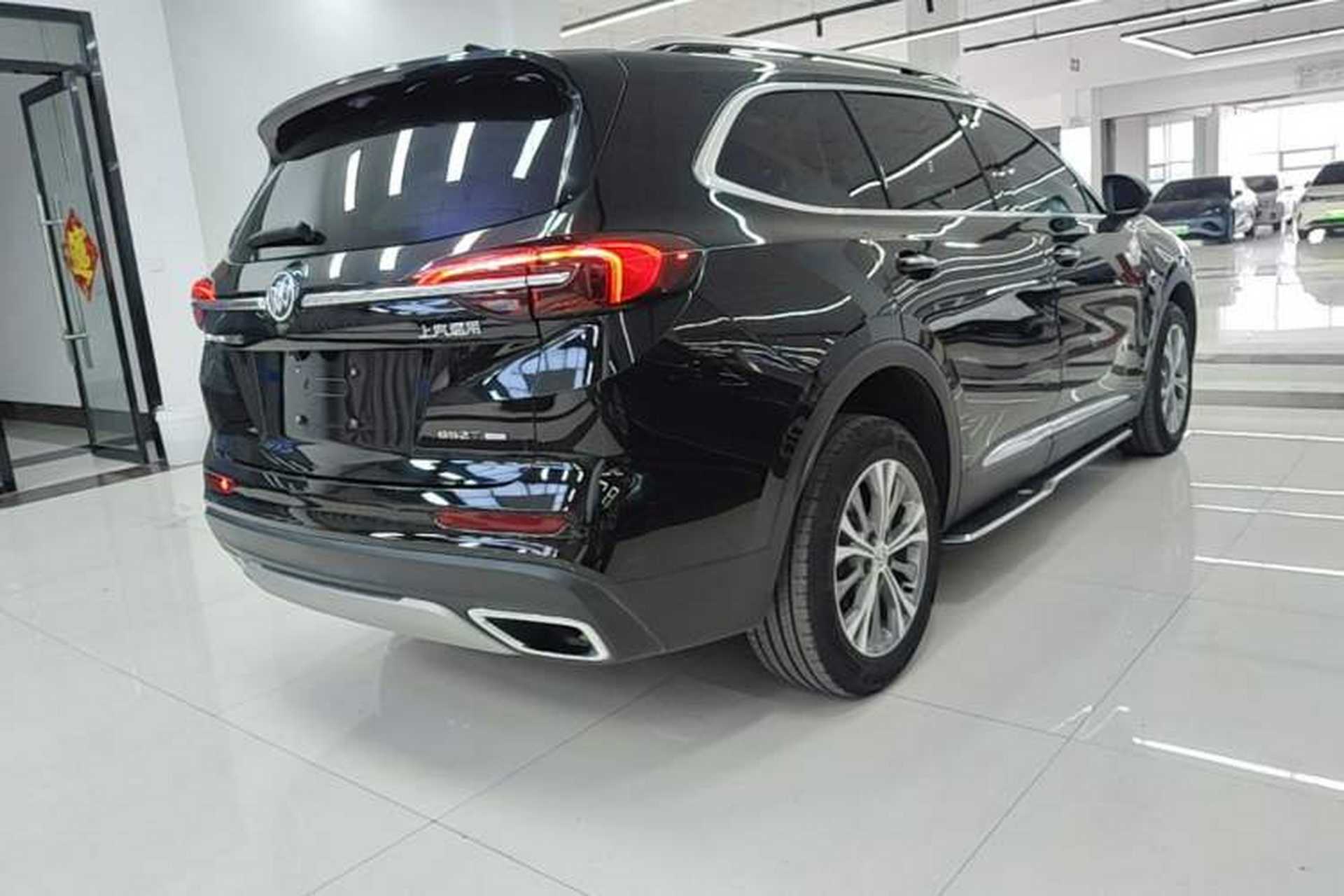 Used Buick Envision 2022 Encore Plus 652T Five-Seat All-Wheel-Drive Luxury Model Rear Right 45 Deg