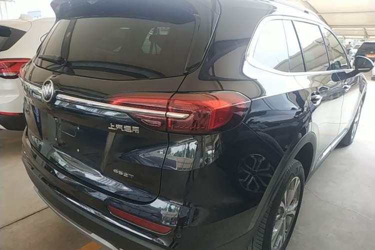 Used Buick Envision 2022 Encore Plus 652T Five-Seat Luxury Model Rear Right 45 Deg