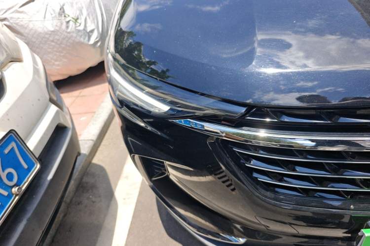 Used Buick Envision 2022 Encore Plus 652T Five-Seat Luxury Model Right Front Headlight