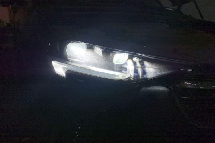 Used Buick Envision 2022 Encore S GS Two-Wheel Drive Smart & Sporty Model Right Front Headlight