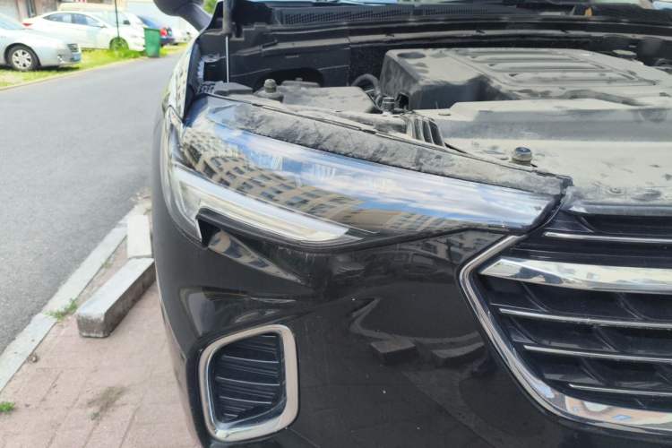 Used Buick Envision 2022 Facelift Encore S 552T Two-Wheel-Drive Luxury Model Right Front Headlight