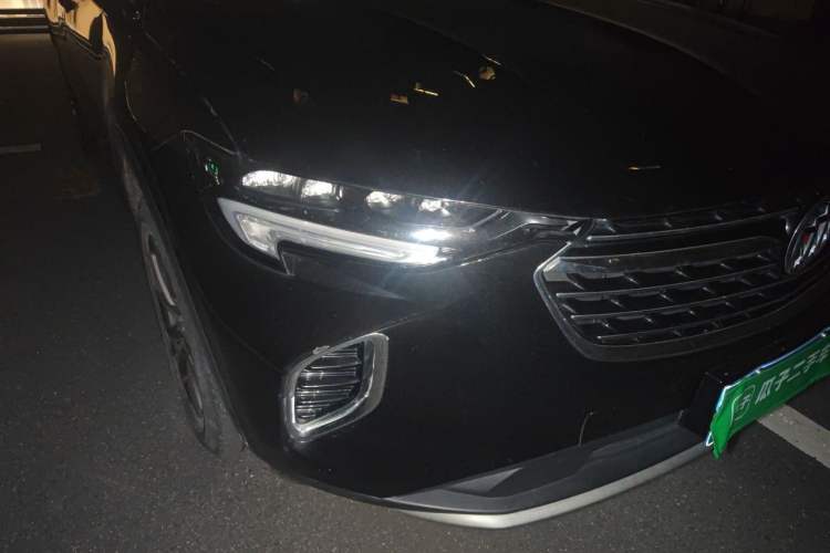 Used Buick Envision 2022 Encore S 552T Two-Wheel Drive Elite Model Right Front Headlight
