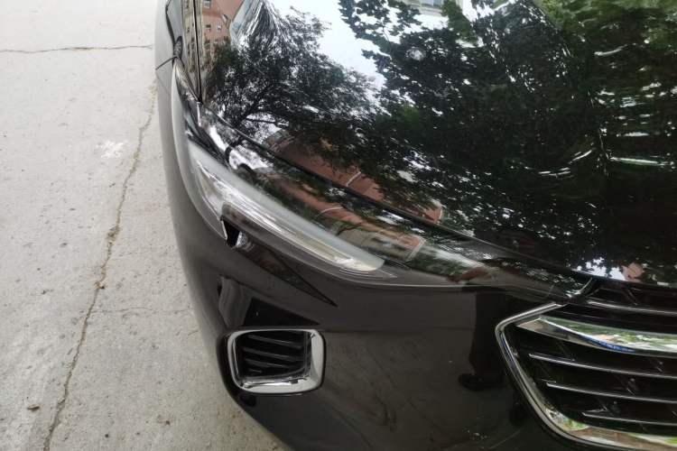Used Buick Envision 2022 Encore S 552T Two-Wheel Drive Elite Model Right Front Headlight