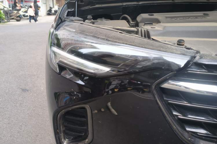 Used Buick Envision 2022 Encore S GS Two-Wheel Drive Smart Sport Model Right Front Headlight