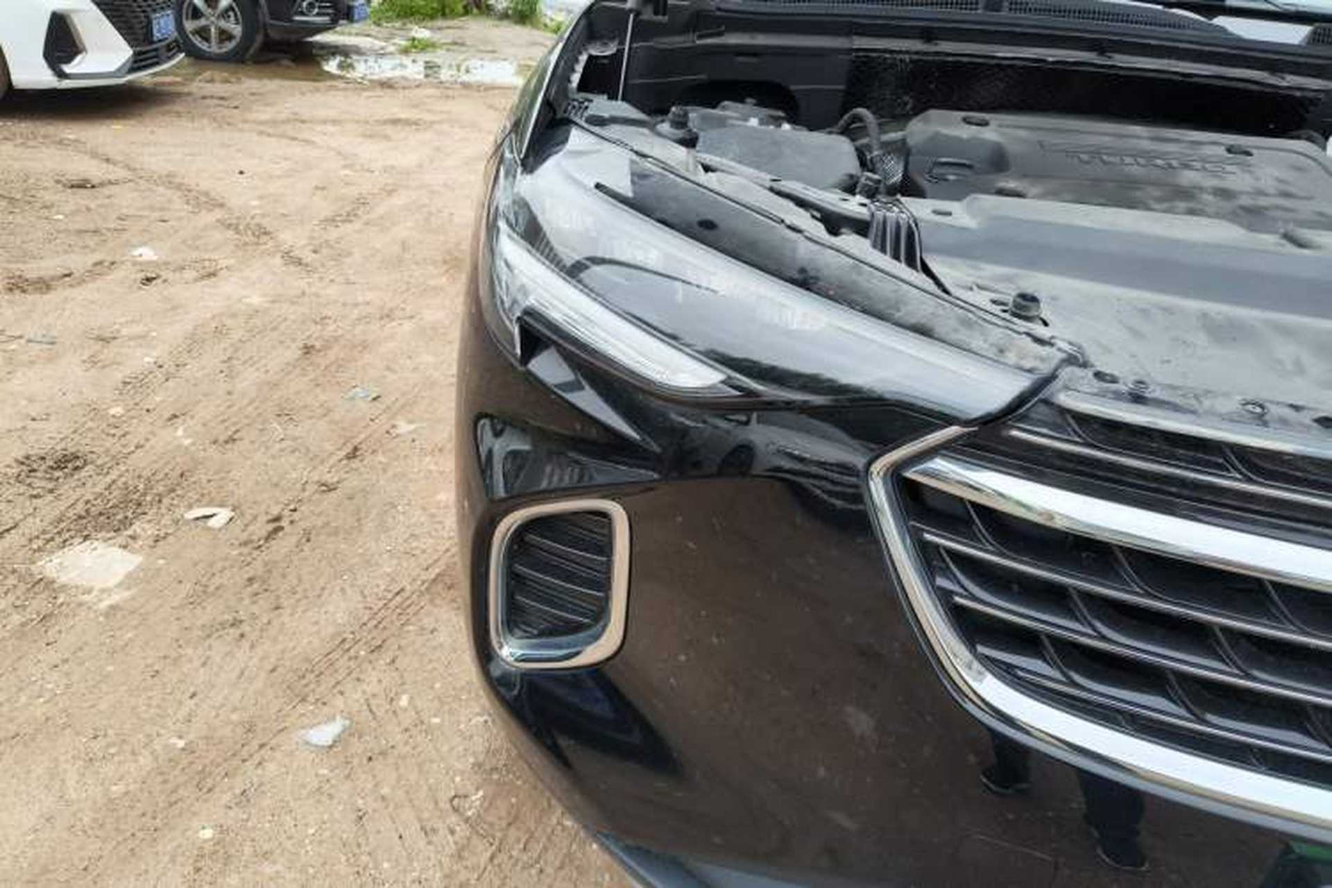 Used Buick Envision 2022 Encore S 652T Two-Wheel Drive Elite Model Right Front Headlight