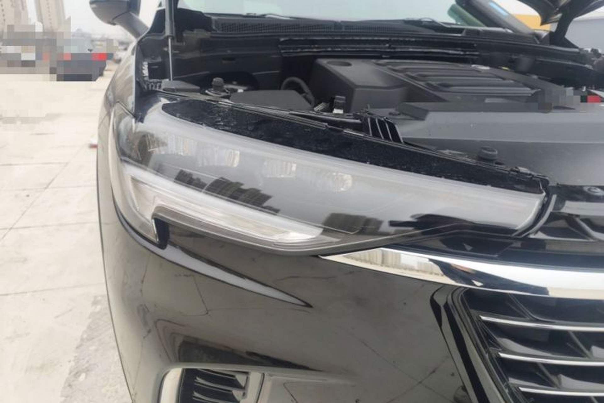 Used Buick Envision 2022 Facelift Encore Plus 552T Five-Seat Luxury Model Right Front Headlight