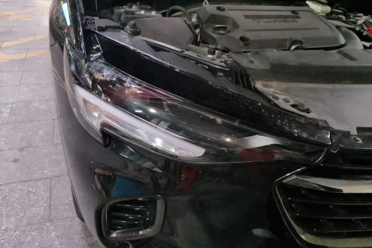 Used Buick Envision 2022 Encore S GS 4x4 Sport Edition Right Front Headlight