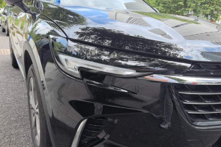 Used Buick Envision 2022 Encore Plus 652T Five-Seat Luxury Model Right Front Headlight