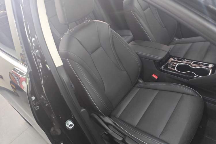 Used Buick Envision 2022 Facelift Encore S 652T Two-Wheel-Drive Luxury Model Right Front Seat
