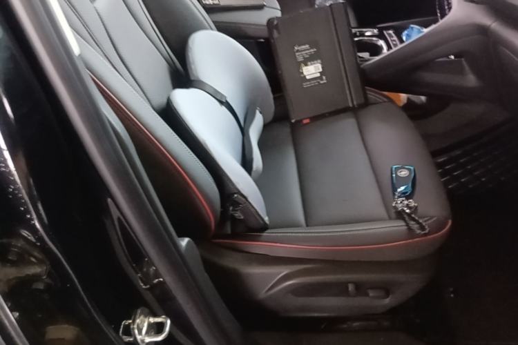 Used Buick Envision 2022 Facelift Encore S GS Two-Wheel Drive Smart Enjoyment Sporty Model Right Front Seat