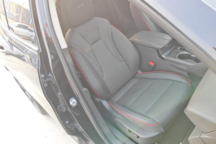 Used Buick Envision 2022 Facelift Encore S GS 4x4 Sport Edition Right Front Seat