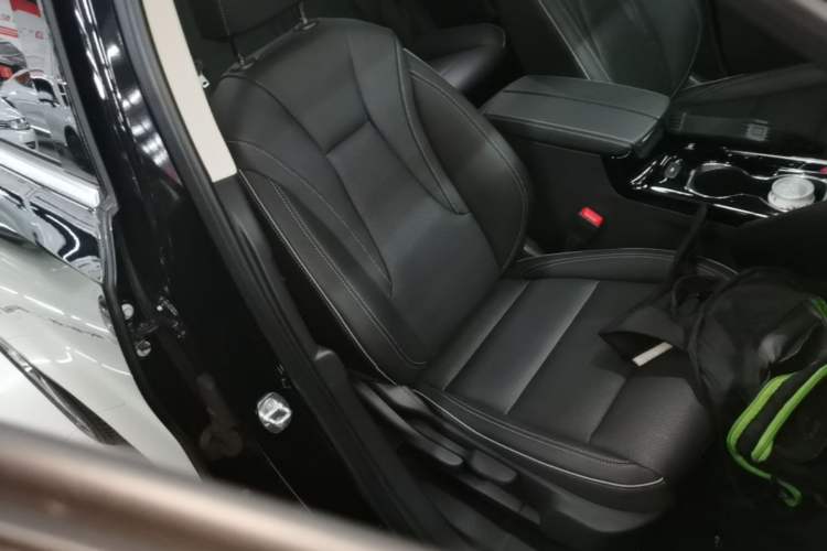 Used Buick Envision 2022 Facelift Encore Plus 552T Five-Seat Luxury Model Right Front Seat