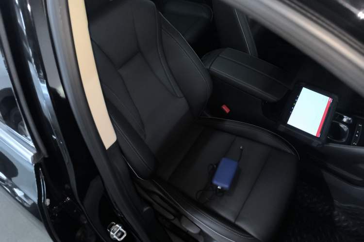 Used Buick Envision 2022 Facelift Encore S 552T Two-Wheel-Drive Luxury Model Right Front Seat