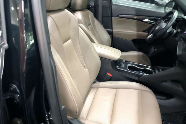 Used Buick Envision 2022 Encore Plus 652T Five-Seat Luxury Model Right Front Seat