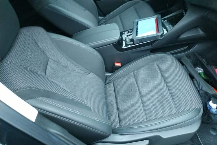Used Buick Envision 2022 Facelift Encore S 552T Two-Wheel Drive Elite Model Right Front Seat