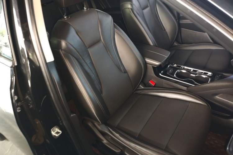 Used Buick Envision 2022 Facelift Encore S 552T Two-Wheel-Drive Luxury Model Right Front Seat