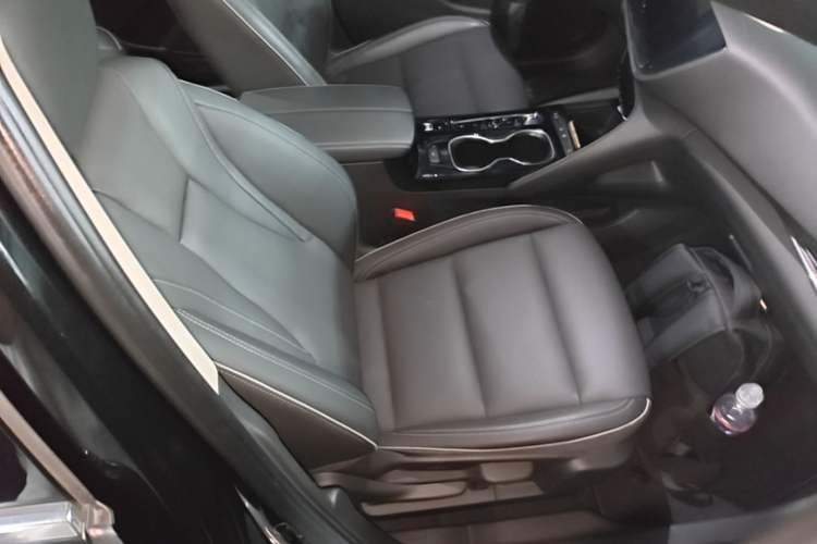 Used Buick Envision 2022 Facelift Encore Plus 552T Five-Seat Luxury Model Right Front Seat