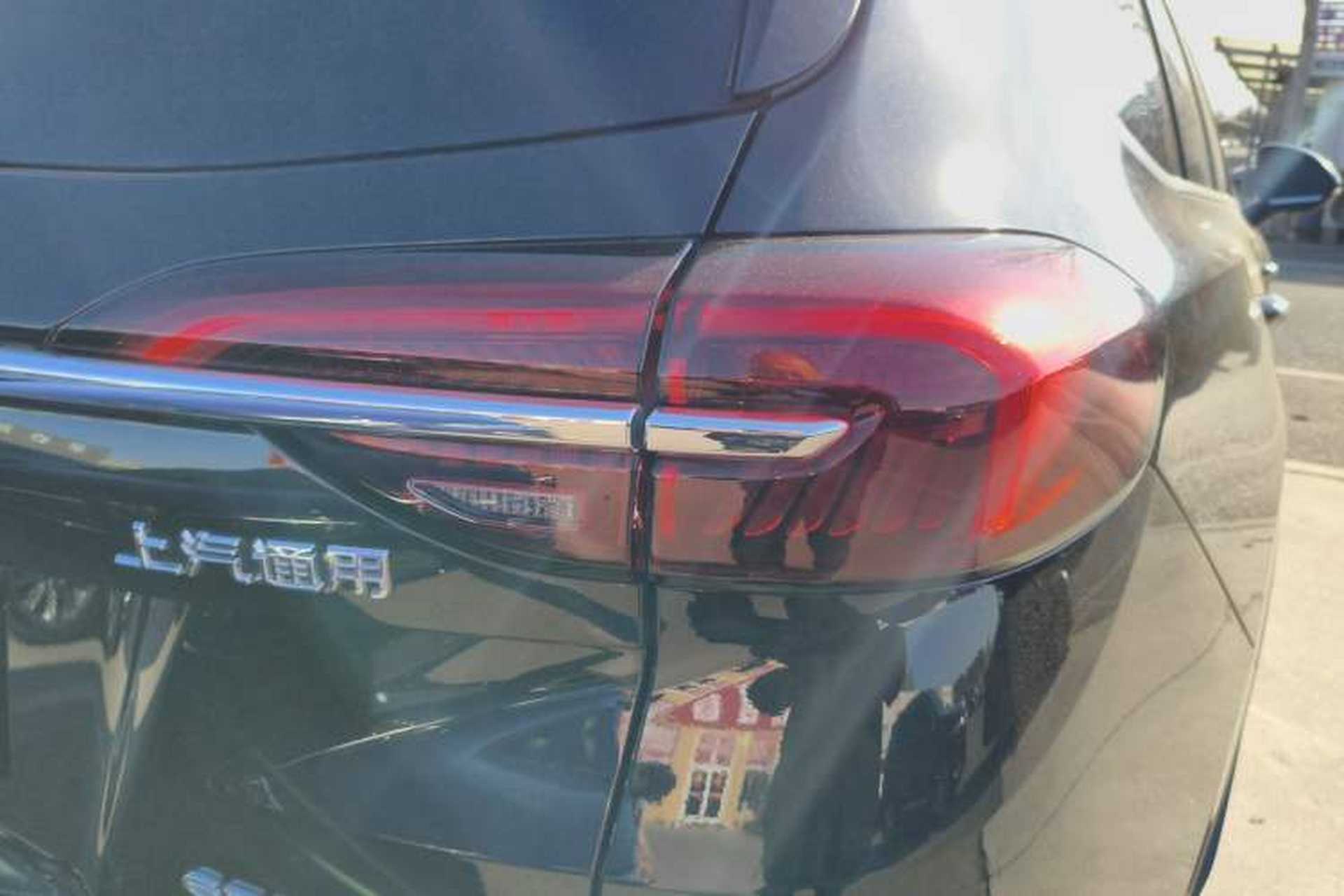 Used Buick Envision 2022 Encore Plus 652T Five-Seat Luxury Model Right Rear Taillight