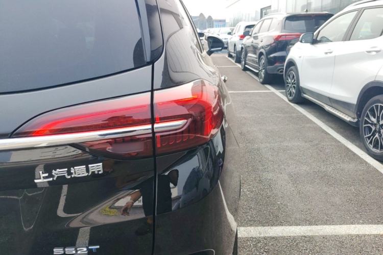 Used Buick Envision 2022 Facelift Encore Plus 552T Five-Seat Luxury Model Right Rear Taillight