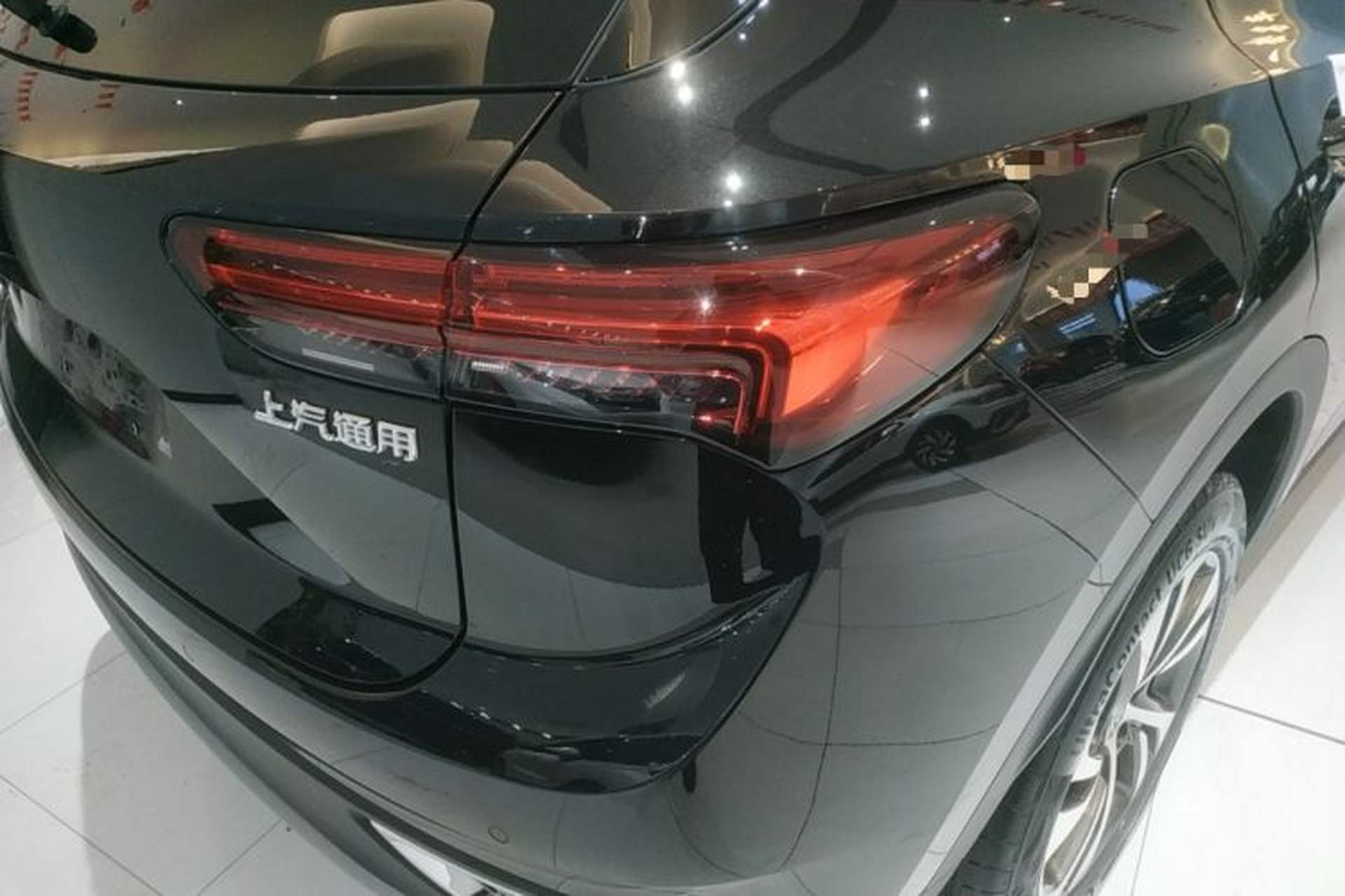 Used Buick Envision 2022 Encore S 652T Two-Wheel-Drive Luxury Model Right Rear Taillight