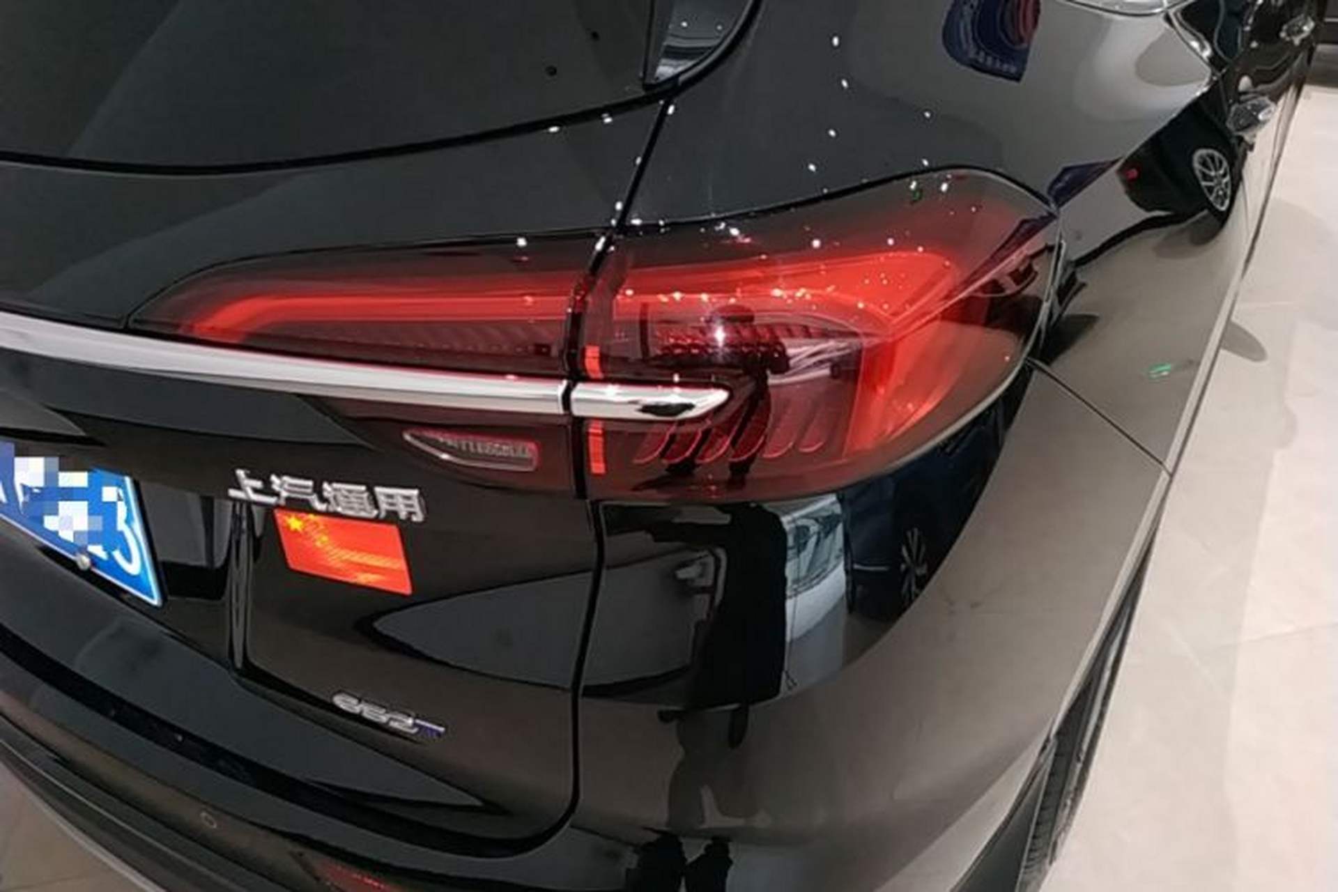 Used Buick Envision 2022 Encore Plus 652T Five-Seat Luxury Model Right Rear Taillight