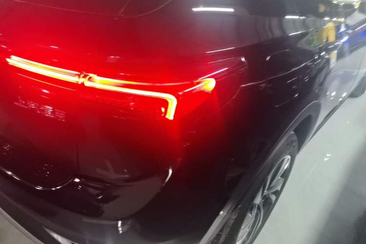 Used Buick Envision 2022 Encore S 552T Two-Wheel-Drive Luxury Model Right Rear Taillight