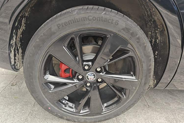 Used Buick Envision 2022 Facelift Encore S GS 4x4 Sport Edition Right Rear Wheel Hub