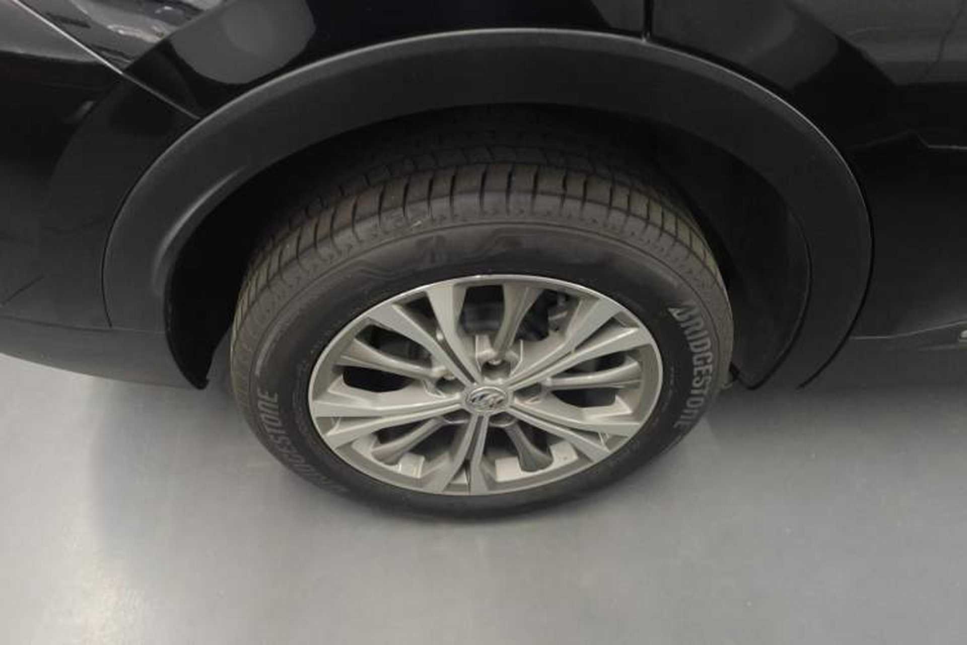 Used Buick Envision 2022 Encore Plus 652T Five-Seat Luxury Model Right Rear Wheel Hub