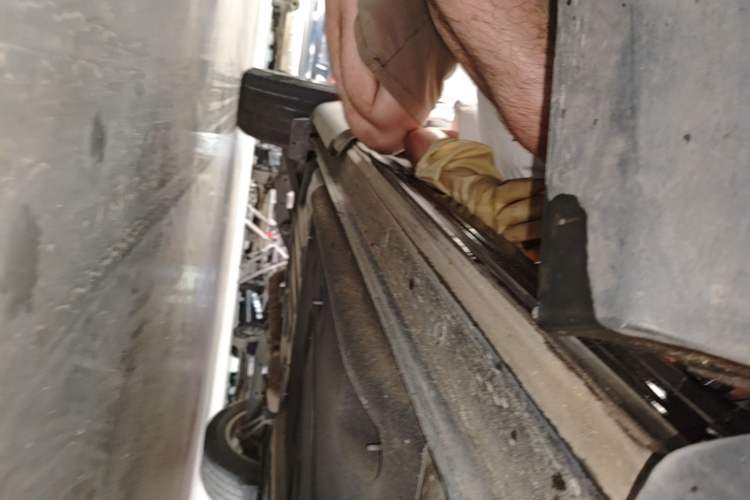 Used Buick Envision 2022 Encore S 652T Two-Wheel-Drive Luxury Model Right Side Sill