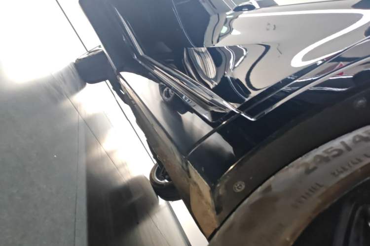 Used Buick Envision 2022 Encore S GS Two-Wheel Drive Smart Sport Model Right Side Sill