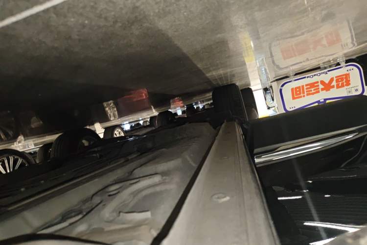Used Buick Envision 2022 Encore Plus 652T Five-Seat Luxury Model Right Side Sill