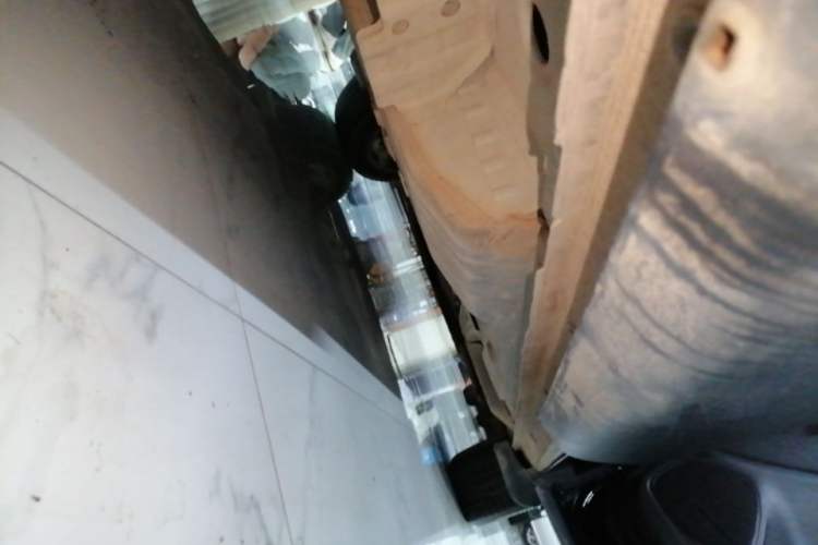 Used Buick Envision 2022 Encore Plus 652T Five-Seat Luxury Model Right Side Sill