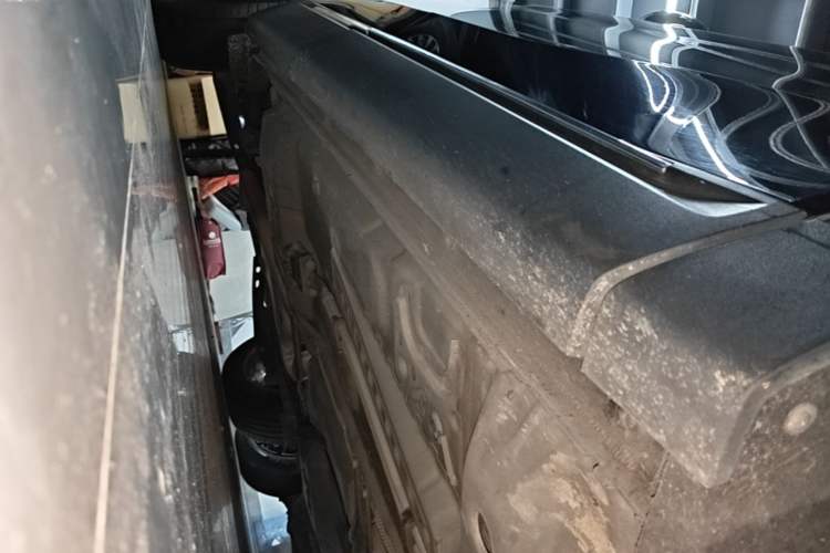 Used Buick Envision 2022 Facelift Encore Plus 552T Five-Seat Luxury Model Right Side Sill