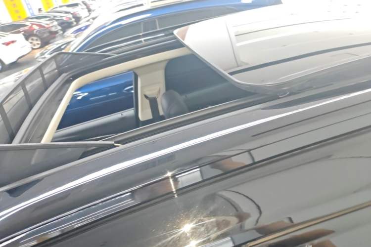 Used Buick Envision 2022 Encore S GS Two-Wheel Drive Smart Sport Model Roof