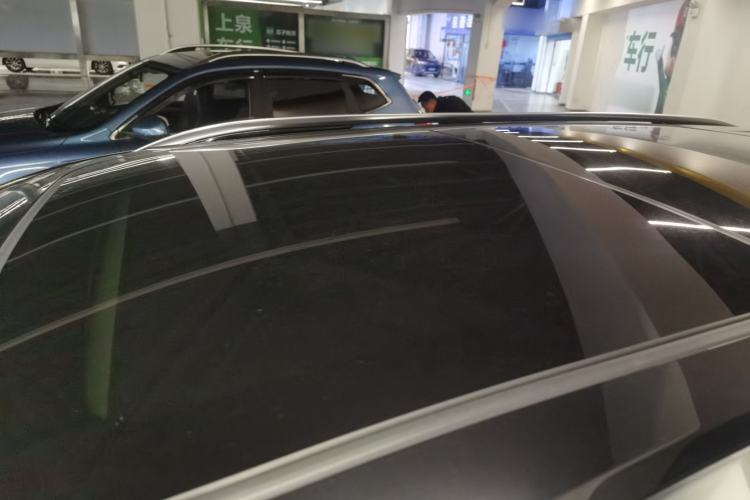 Used Buick Envision 2022 Encore Plus 652T Five-Seat Luxury Model Roof