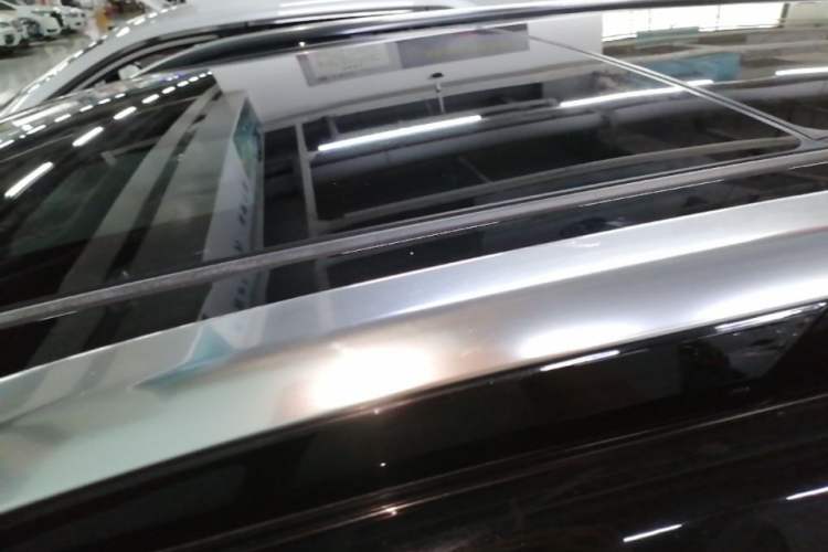 Used Buick Envision 2022 Encore Plus 652T Five-Seat Luxury Model Roof