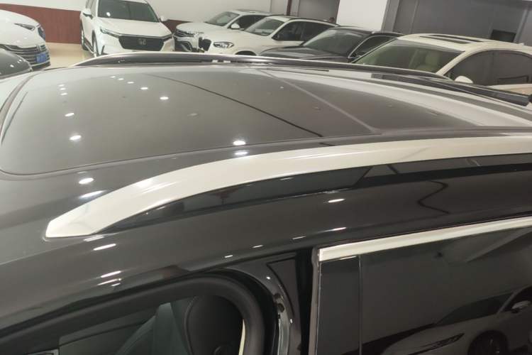 Used Buick Envision 2022 Encore Plus 652T Five-Seat Luxury Model Roof